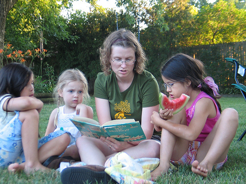 Storytime, photo by Flickr user DeaPeaJay