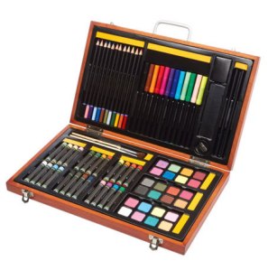 Creatology 82-piece art supply set